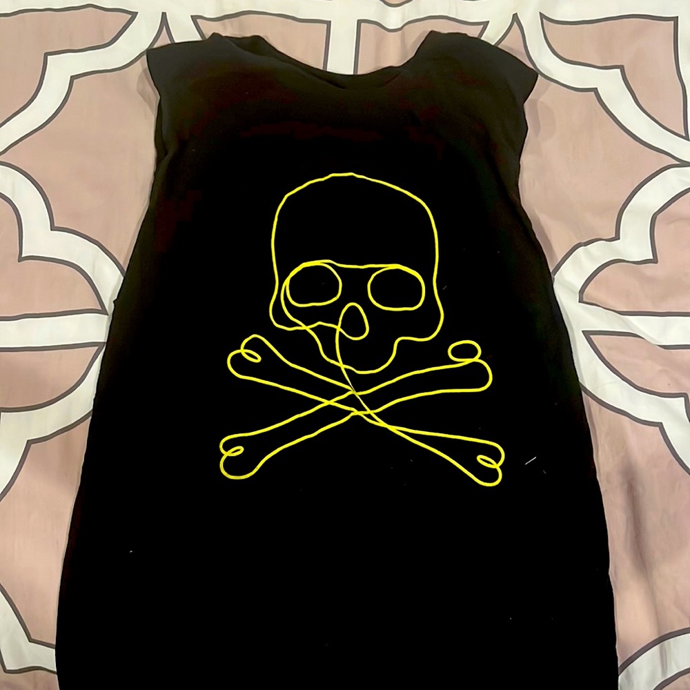 Soul cycle tank size small black with skull